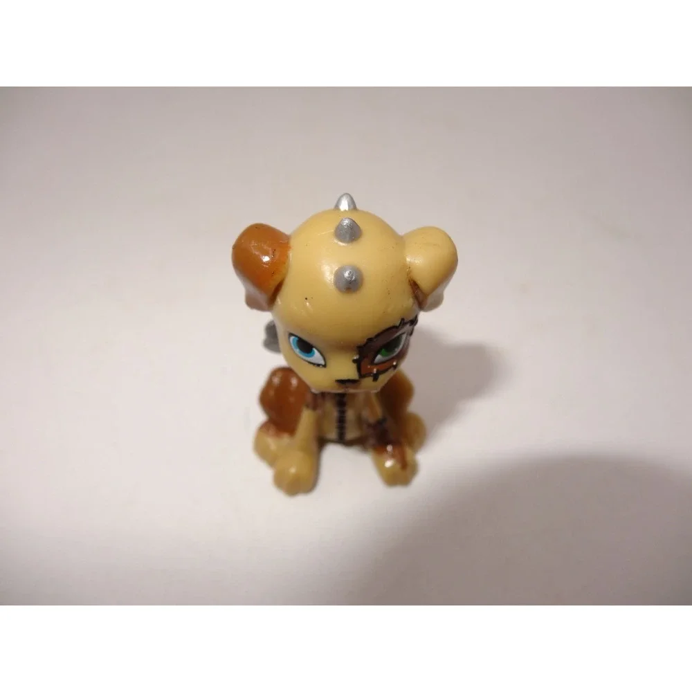 Monster High 1st Wave Pets Frankie Stein Watzit Dog Figure Tan 2010 Mattel